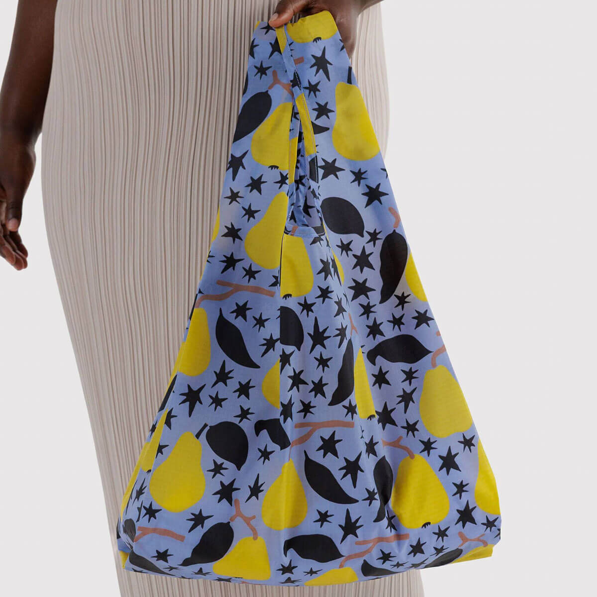 Standard Bag in Golden Pears by Baggu