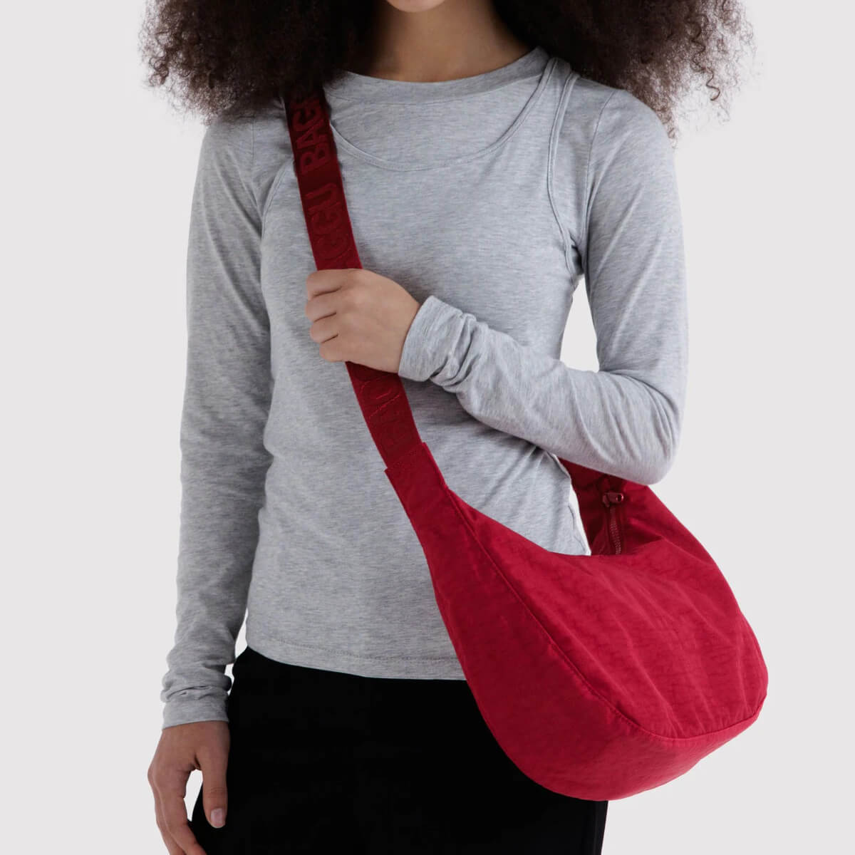 Medium Nylon Crescent Bag in Cherry by Baggu