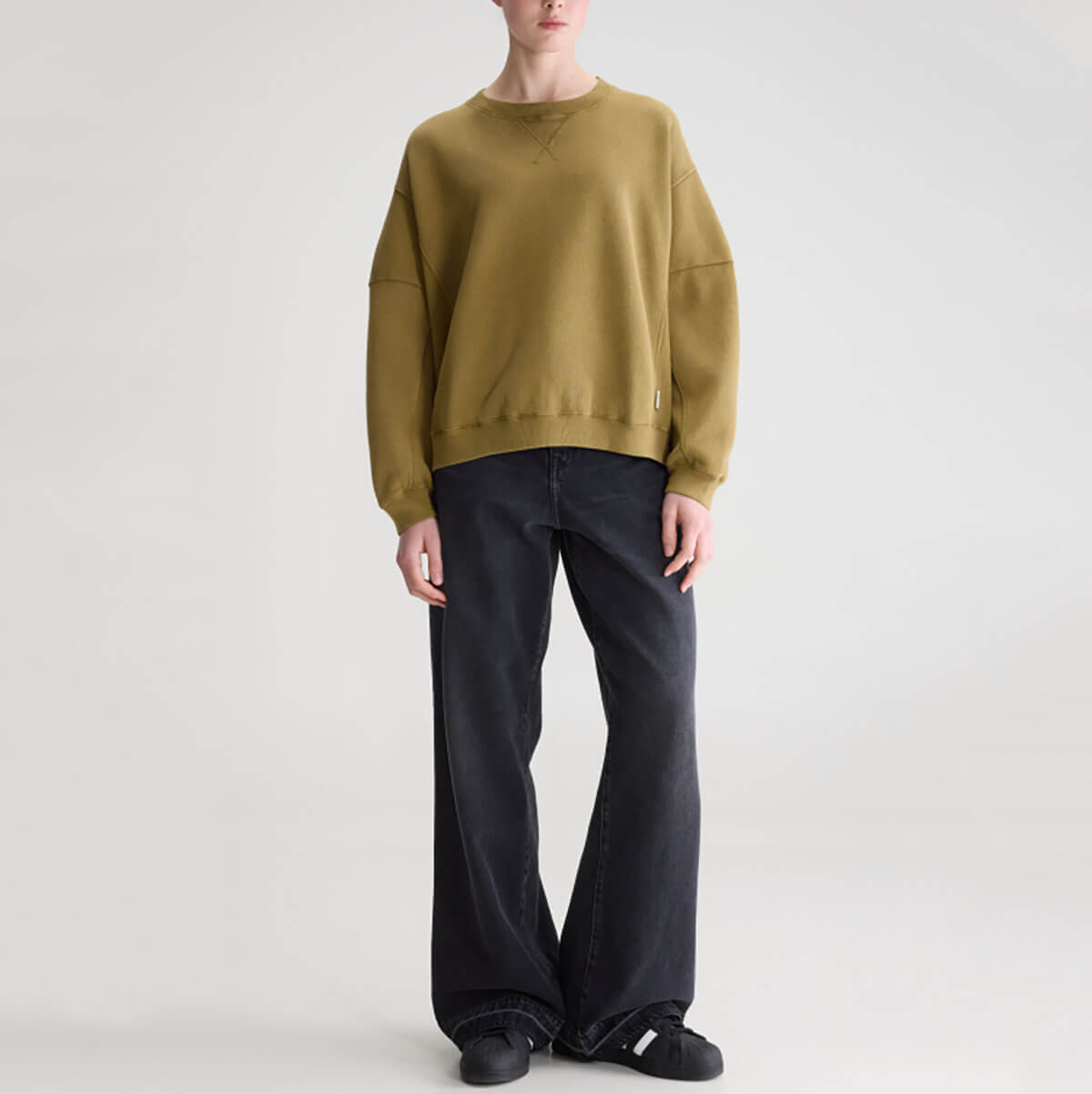 Flipos Oversized Crewneck Sweatshirt in Vetiver by Bellerose