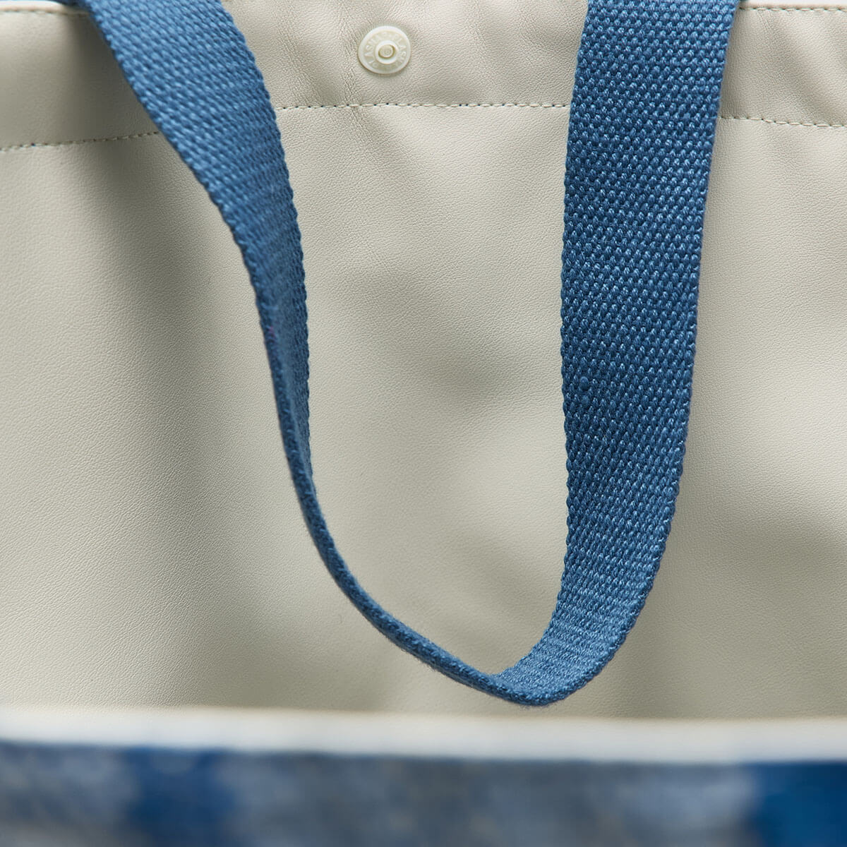 Hommie Bag in Blue Check by Bellerose