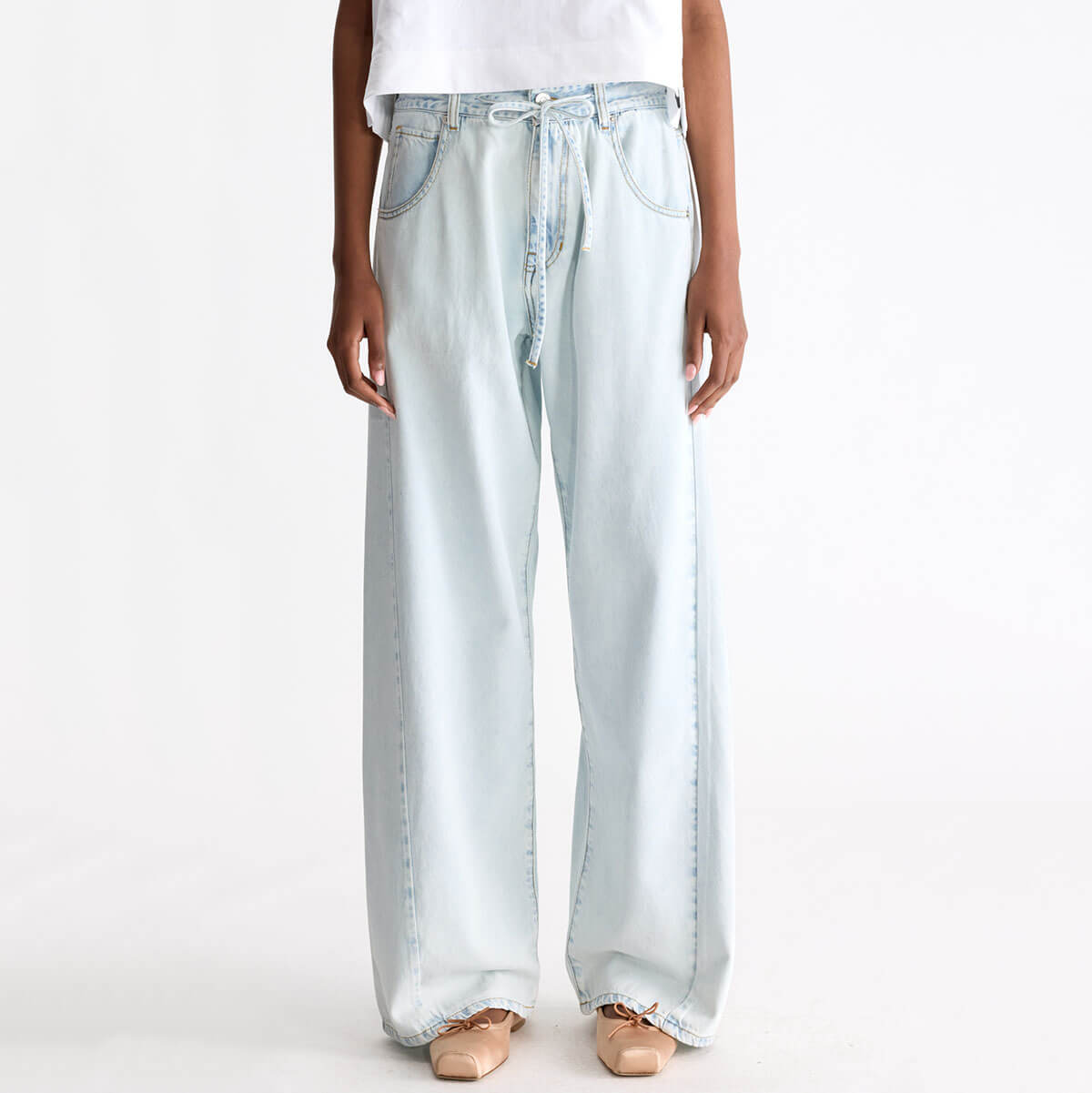 Bellerose Pearcy Wide Leg Jeans in Ice Bleach – Junior Edition