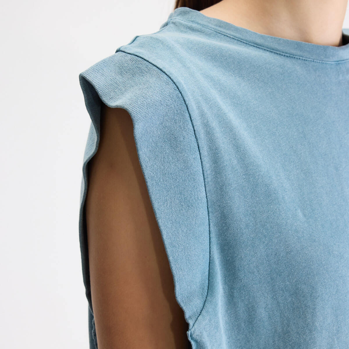 Vruno Sleeveless T-Shirt in Artic by Bellerose