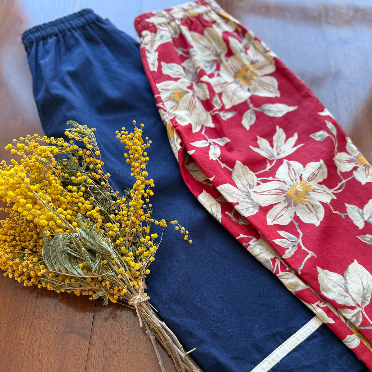 EXCLUSIVE Pants in Gaughin Flowers Print by Bonjour