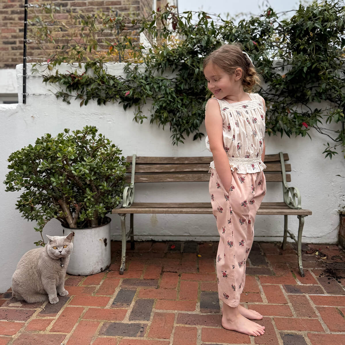 EXCLUSIVE Pants in Pink Garden Flowers Print by Bonjour