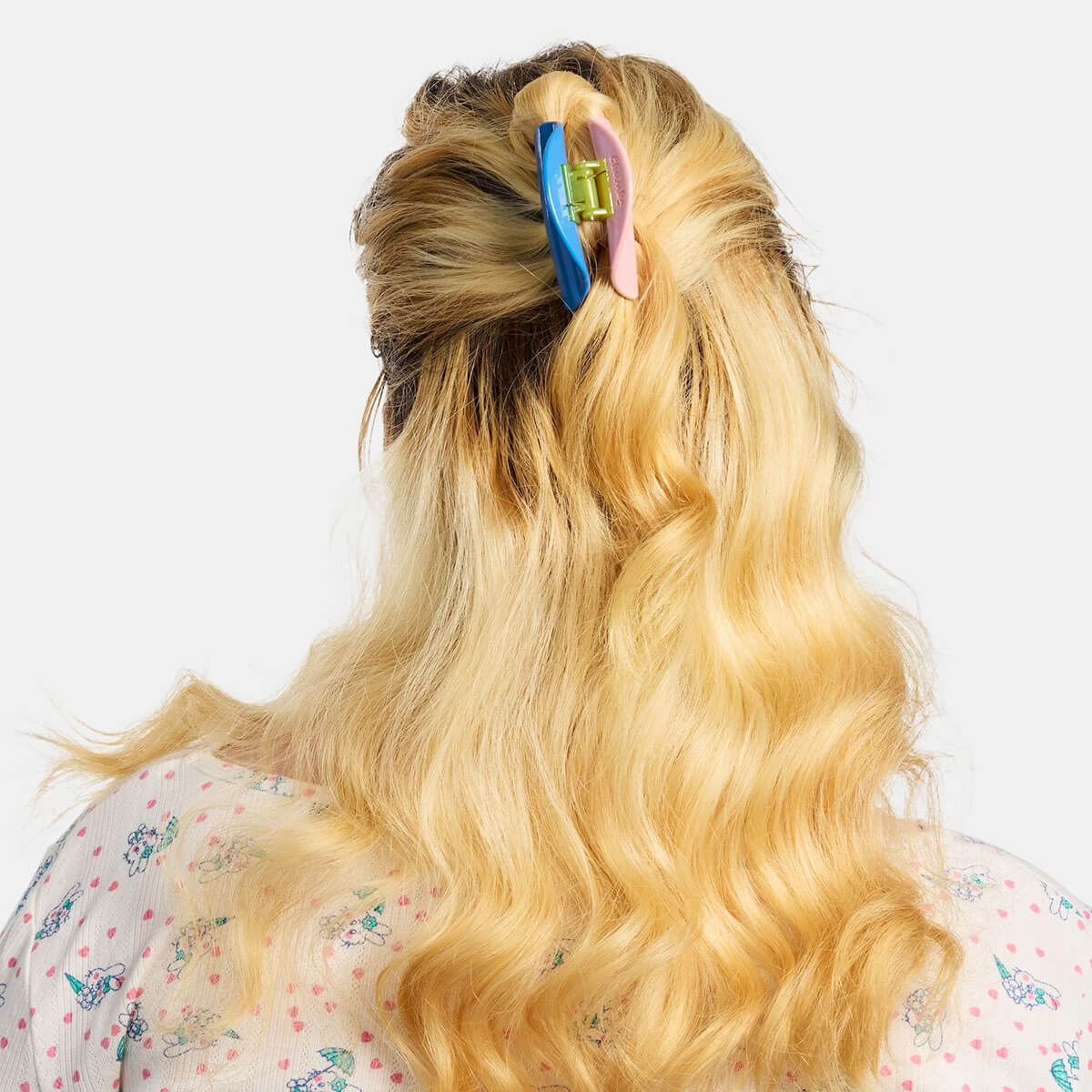 Juno Hair Claw in Blink by Chunks