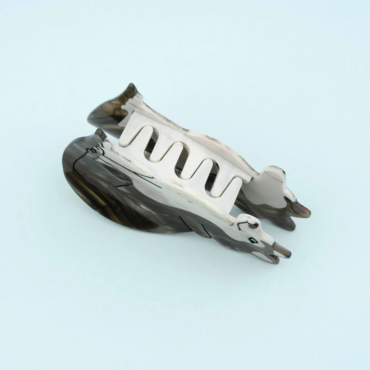 Husky Hair Claw by Coucou Suzette
