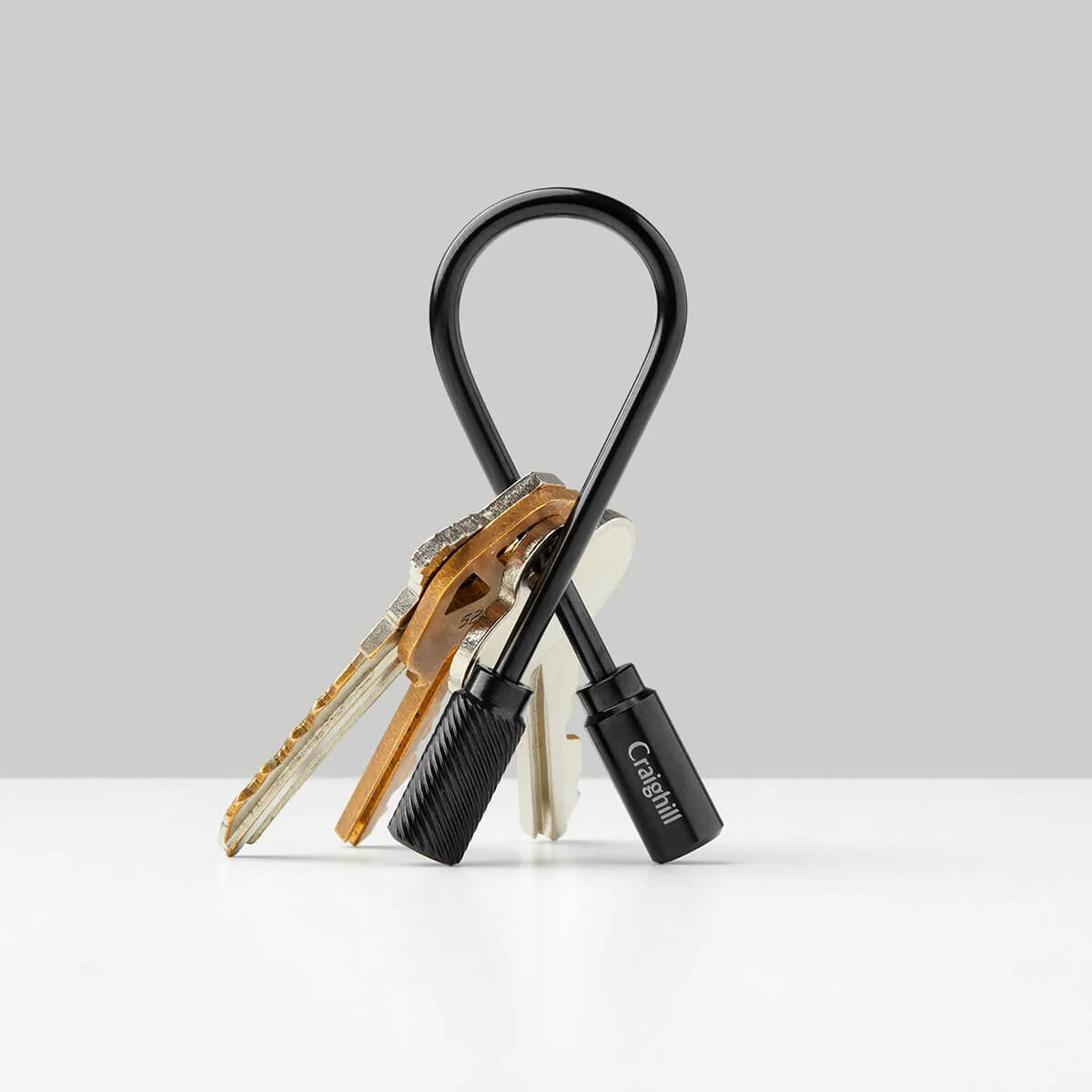 Closed Helix Keyring in Vapor Black by Craighill