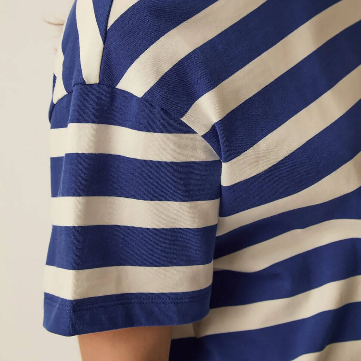 Filma Tee in Indigo / Ecru by Des Petits Hauts