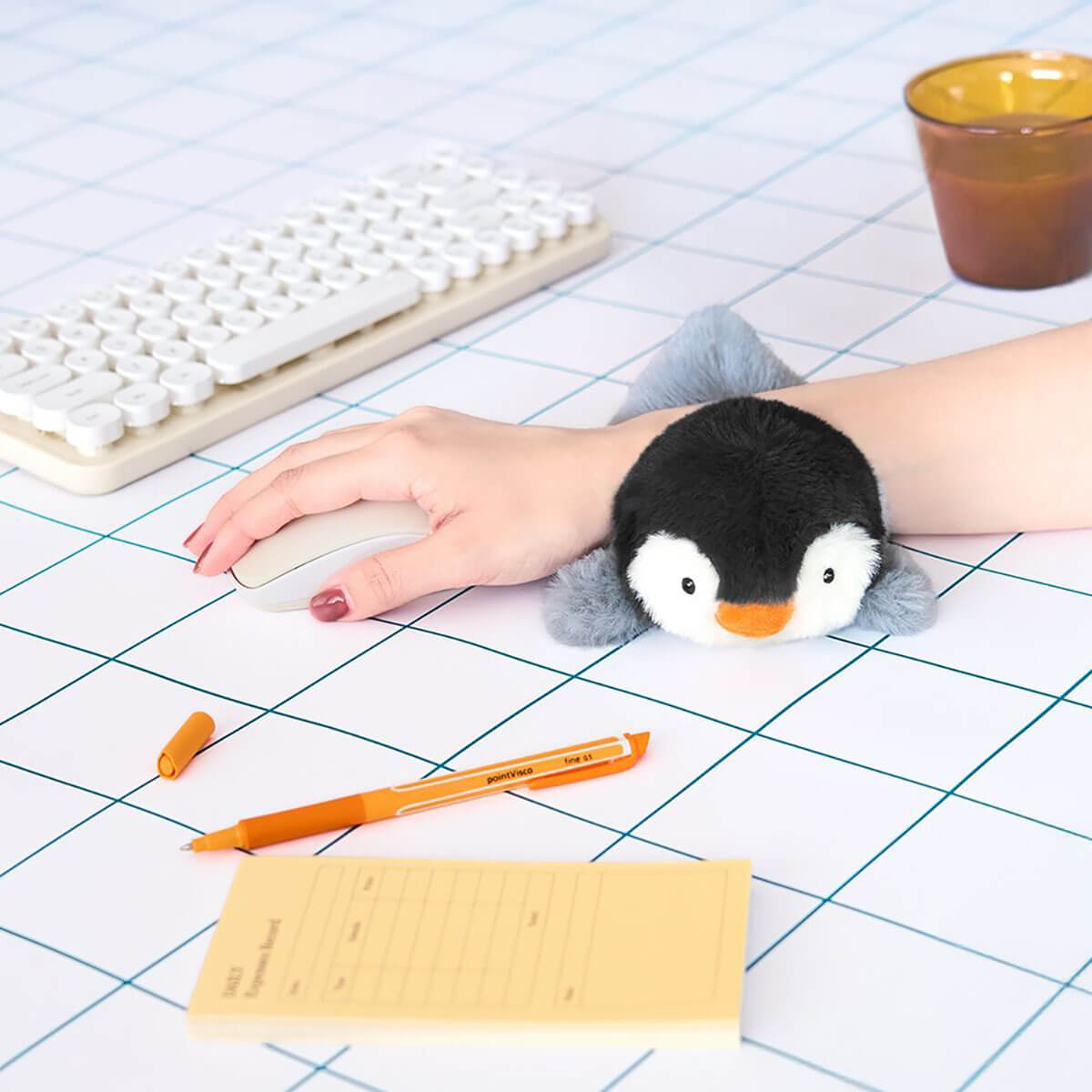 Posture Pal Wrist Cushion Penguin by Dreams (Sonny Angel)