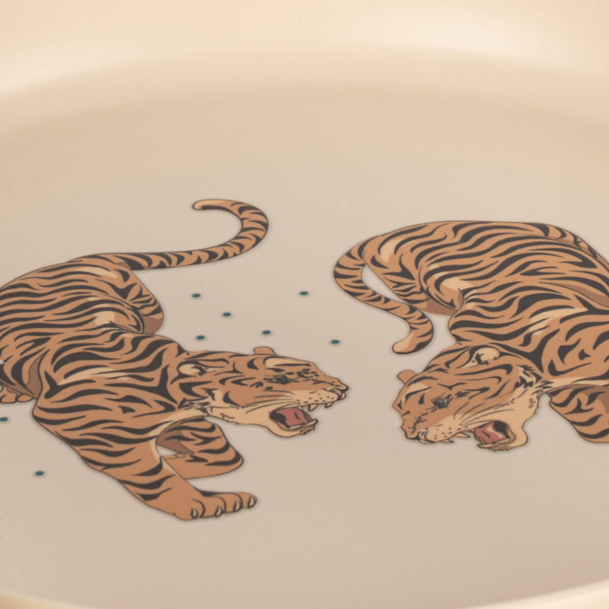 Dinner Set in Tiger Ruggito by Konges Sløjd