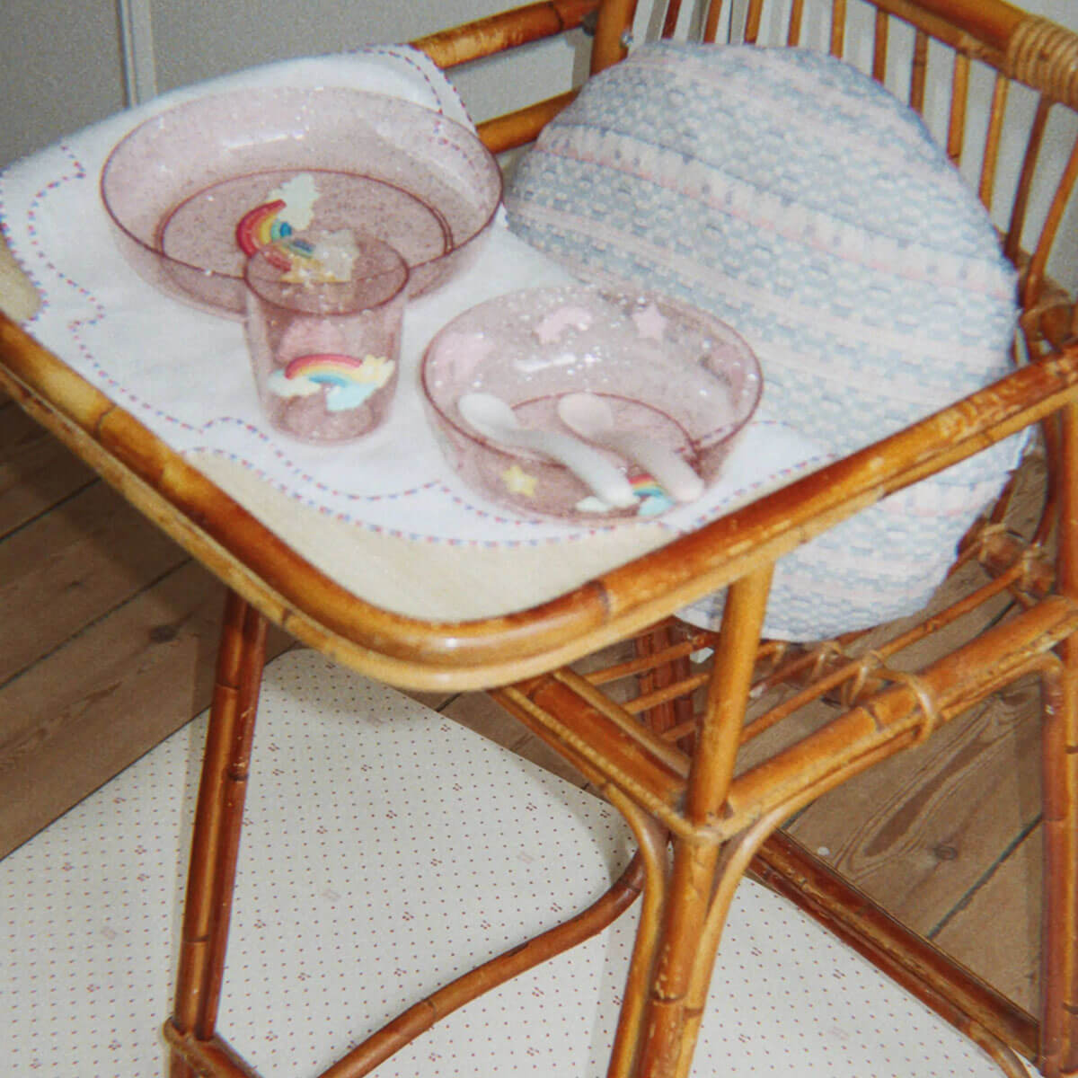 Sparkly Dinner Set in Rainbow by Konges Sløjd