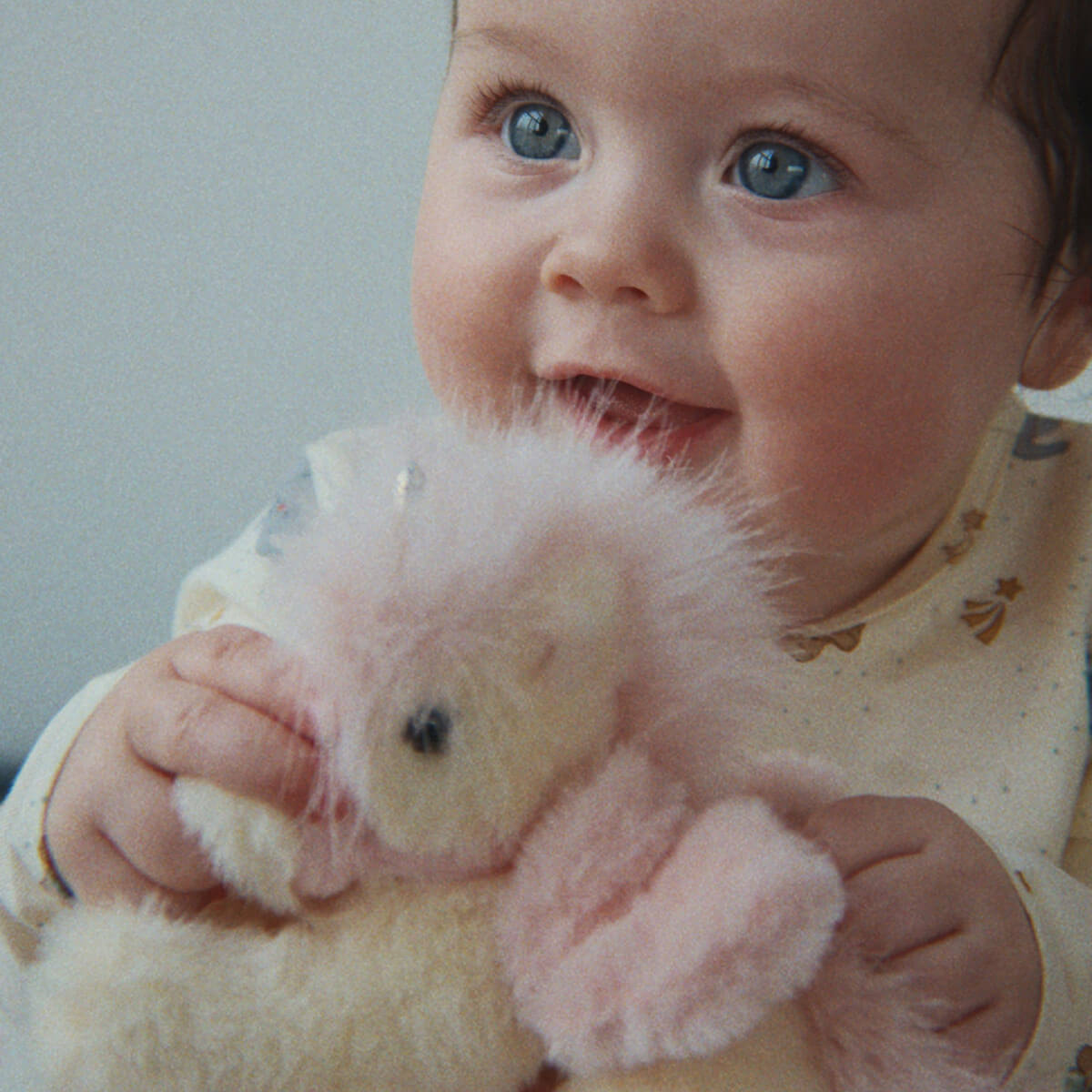 Unicorn Activity Toy by Konges Sløjd