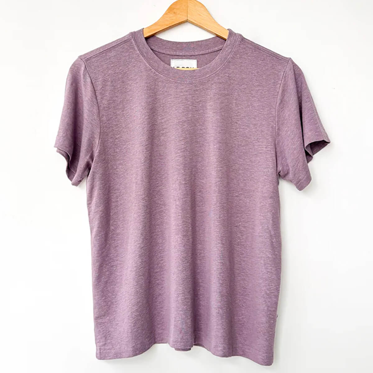 Bo Linen Blend Tee in Lavender by Le Bon Shoppe