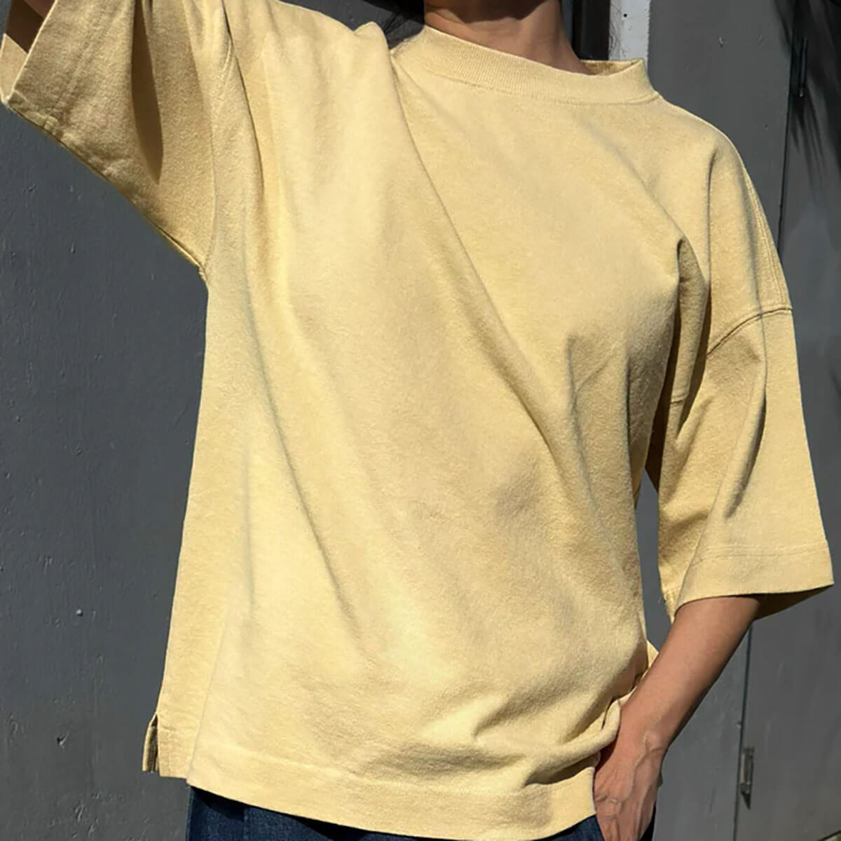 Jayden Tee in Butter by Le Bon Shoppe
