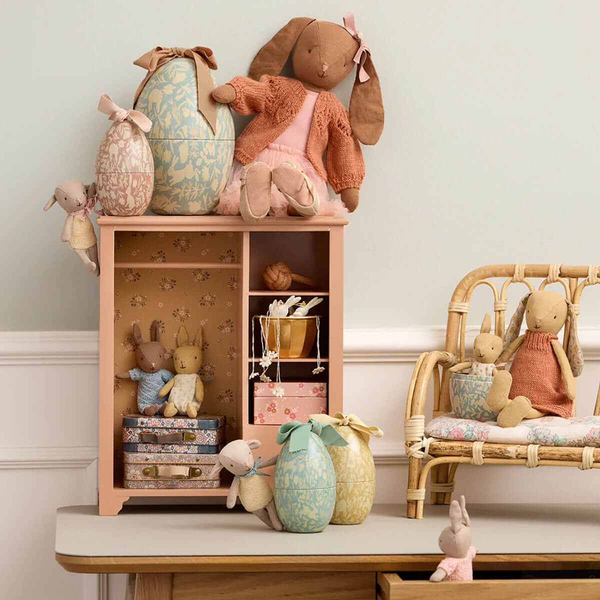 Small Metal Easter Egg in Powder by Maileg