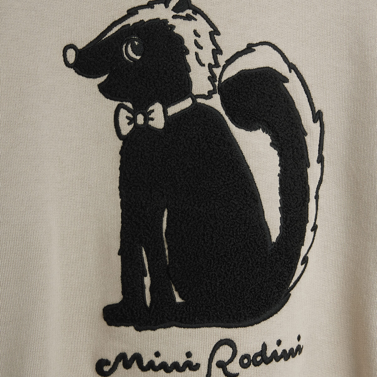 Skunk Chenille Sweatshirt in Grey by Mini Rodini
