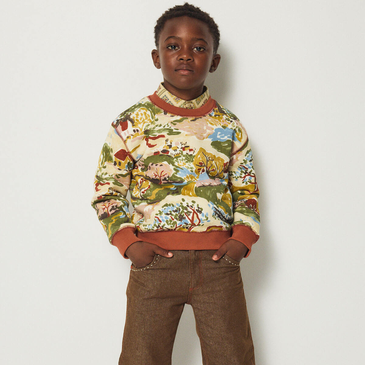 Crewneck Sweatshirt in Alabaster Sancerre by Misha & Puff