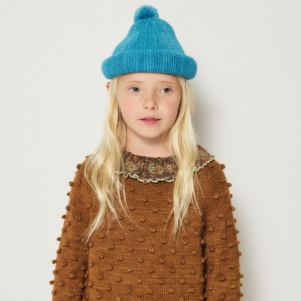 Garter Hat in Capri by Misha & Puff