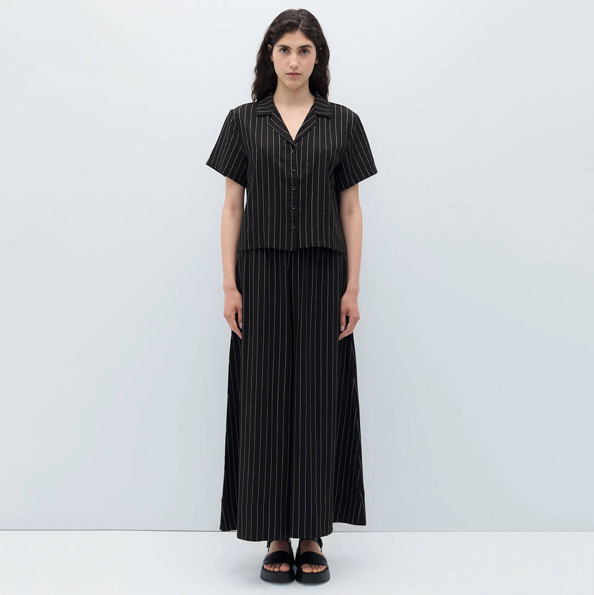 Espill Shirt in Black by Rita Row