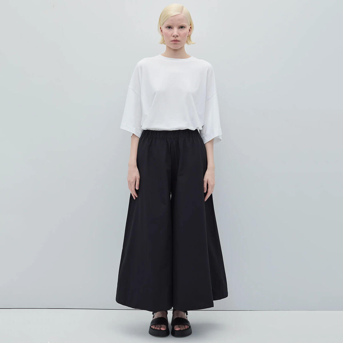Lobe Pants in Black by Rita Row