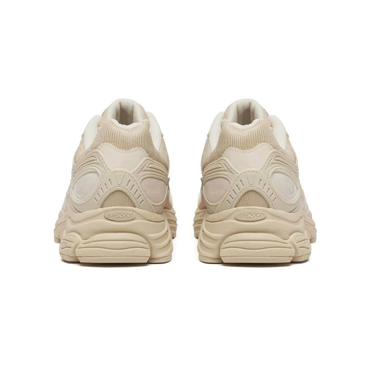 ProGrid Omni 9 Armor Trainer in Summer Sand by Saucony