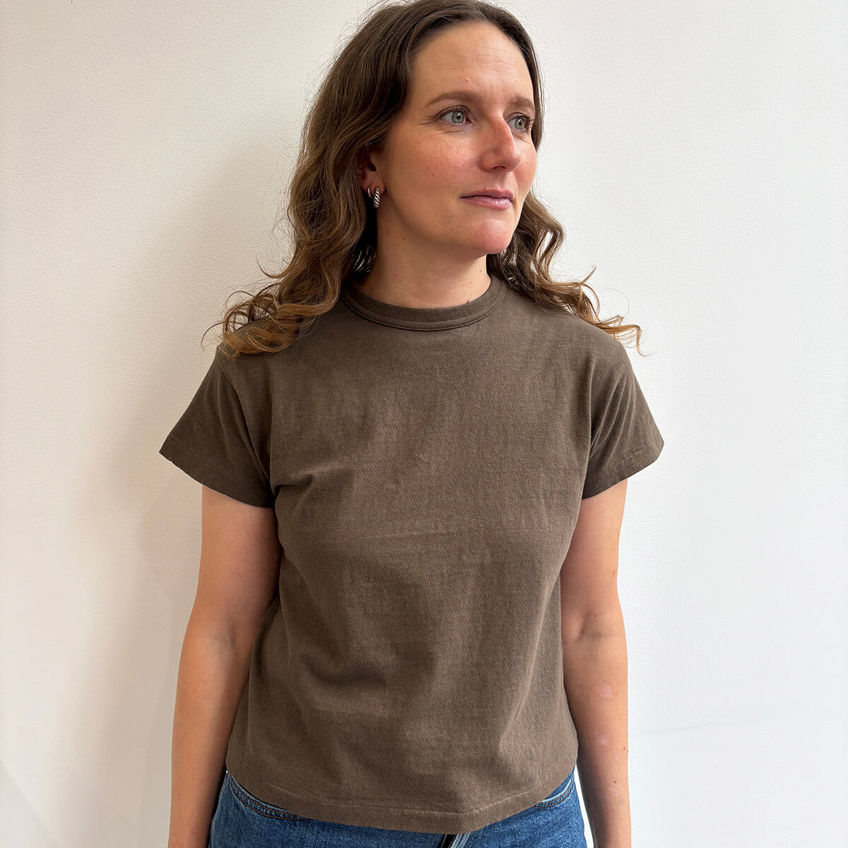 Hi'aka Short Sleeved T-Shirt in Turkish Coffee by Sunray Spirit