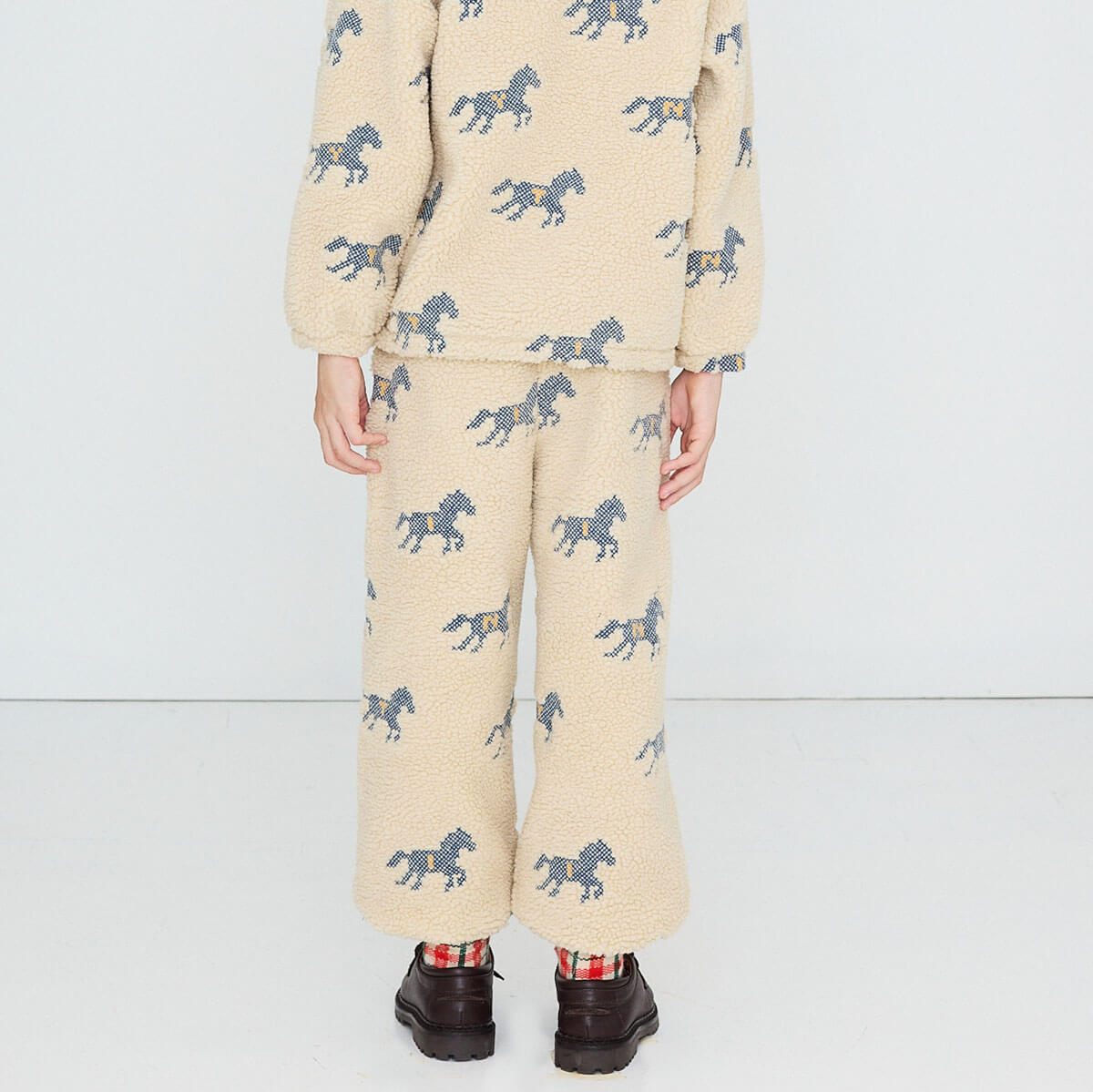 Horses Sherpa Sweatpant in Vanilla by Tinycottons