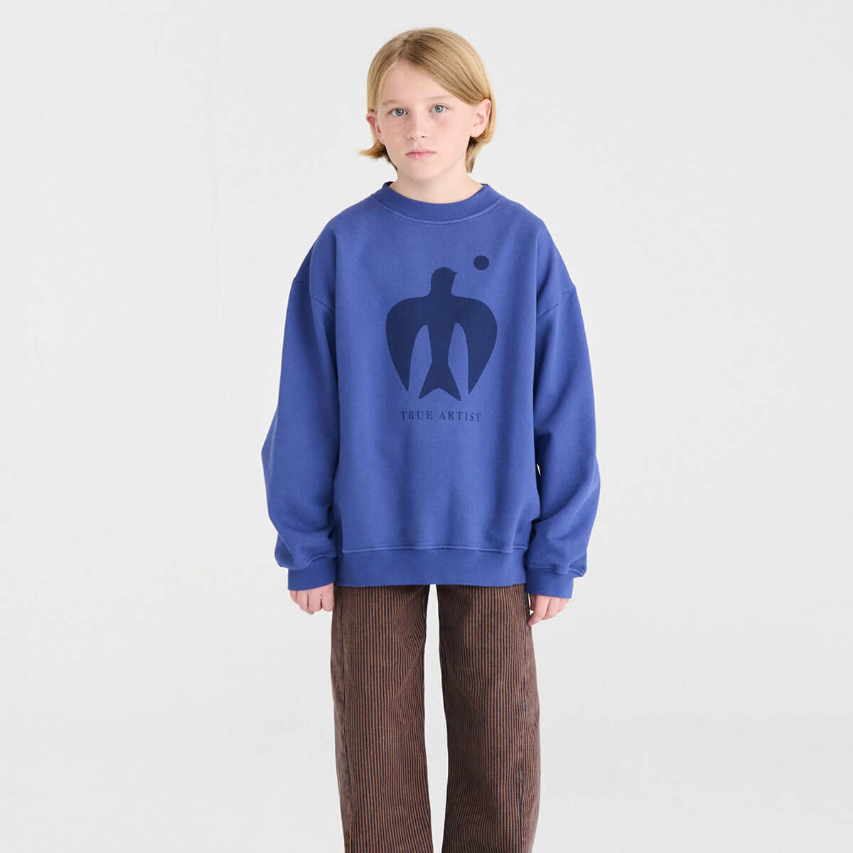 Sweatshirt nº07 in Skipper Blue by True Artist