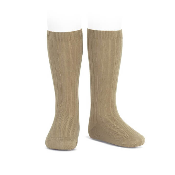 Wide Ribbed Cotton Knee Socks in Rope by Cóndor