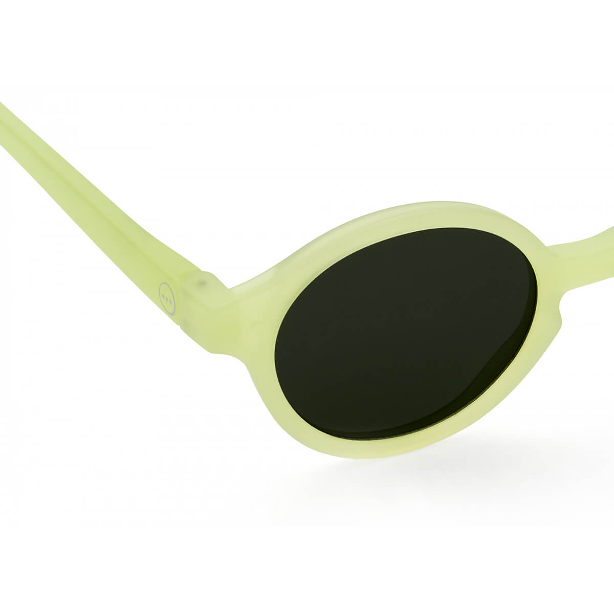 Sun Baby Sunglasses (0-9 Months) in Apple Green by Izipizi