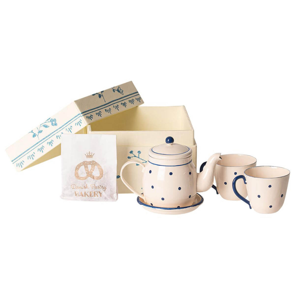 Tea And Biscuits For Two Set by Maileg