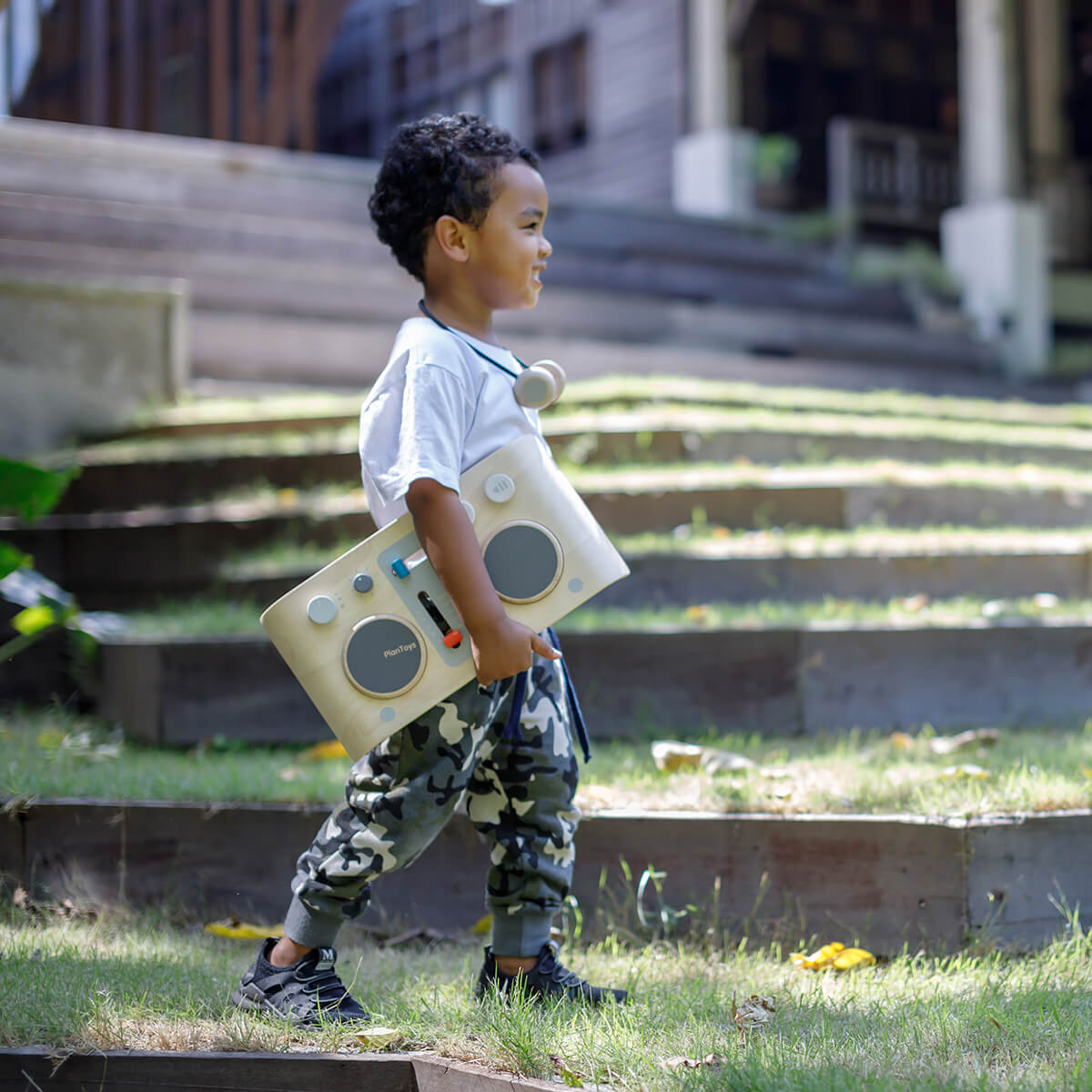 DJ Mixer Board by PlanToys