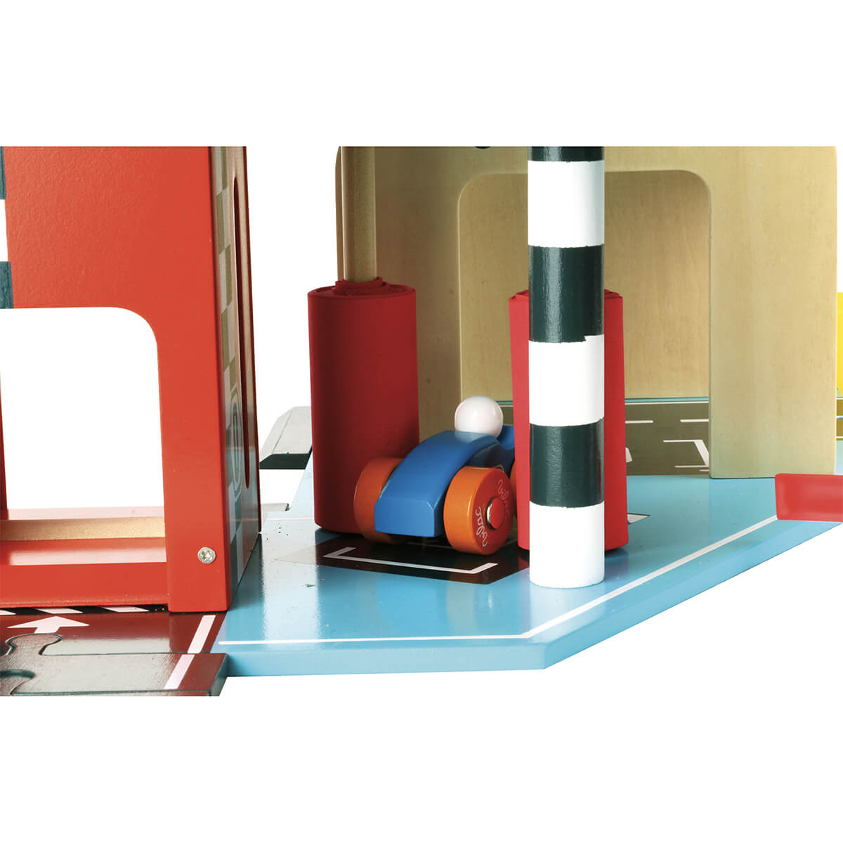 Vilacity Wooden Parking Garage by Vilac