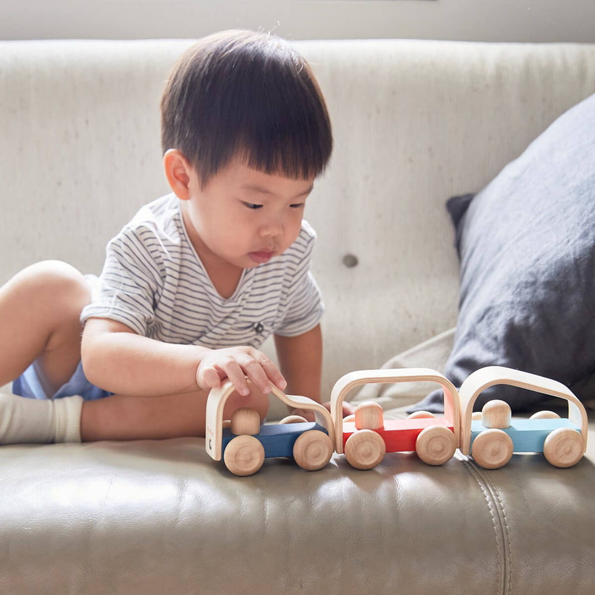 Vroom Truck by PlanToys