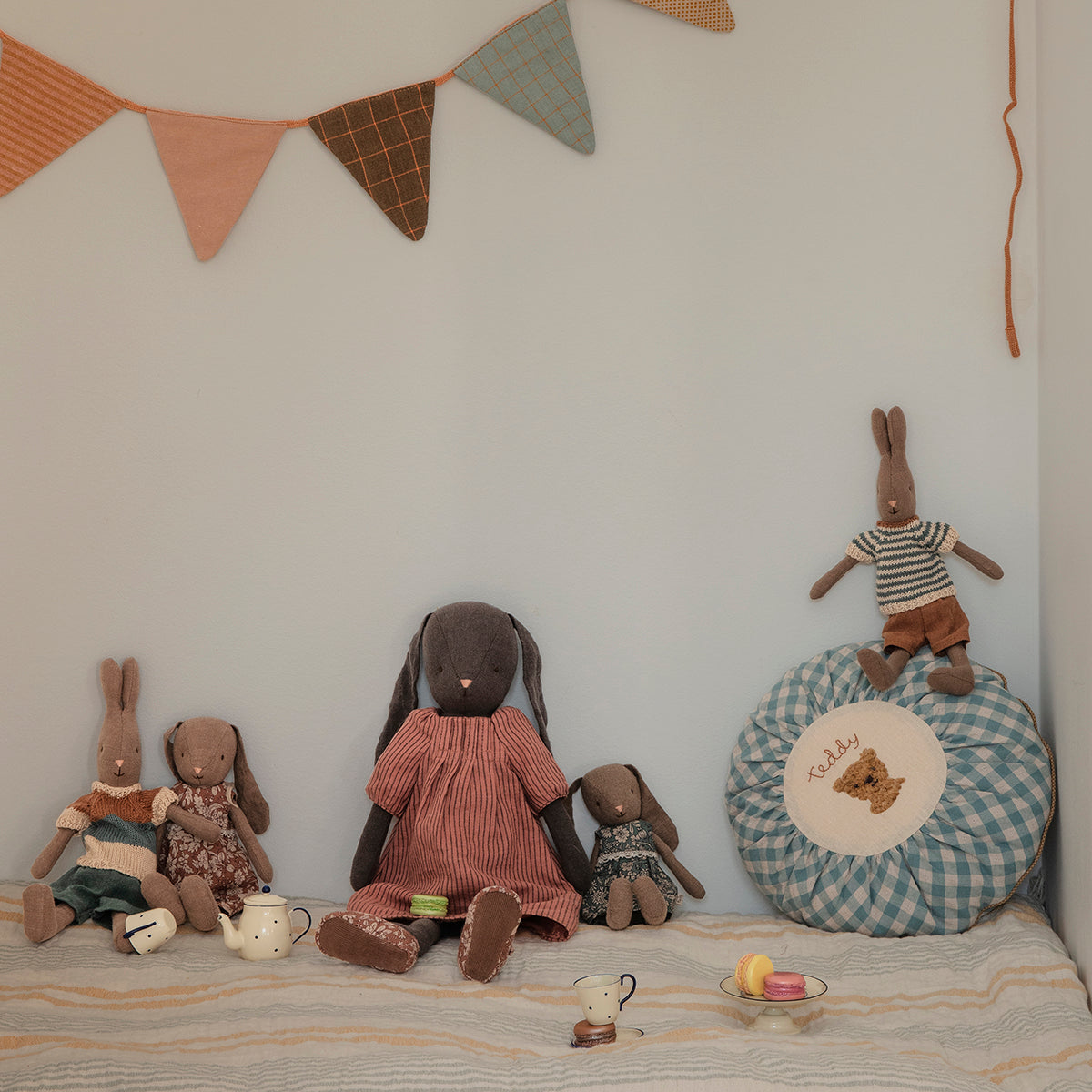 Maileg Rabbit Family