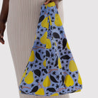 Standard Bag in Golden Pears by Baggu