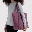 Cloud Bag in Wild Plum by Baggu
