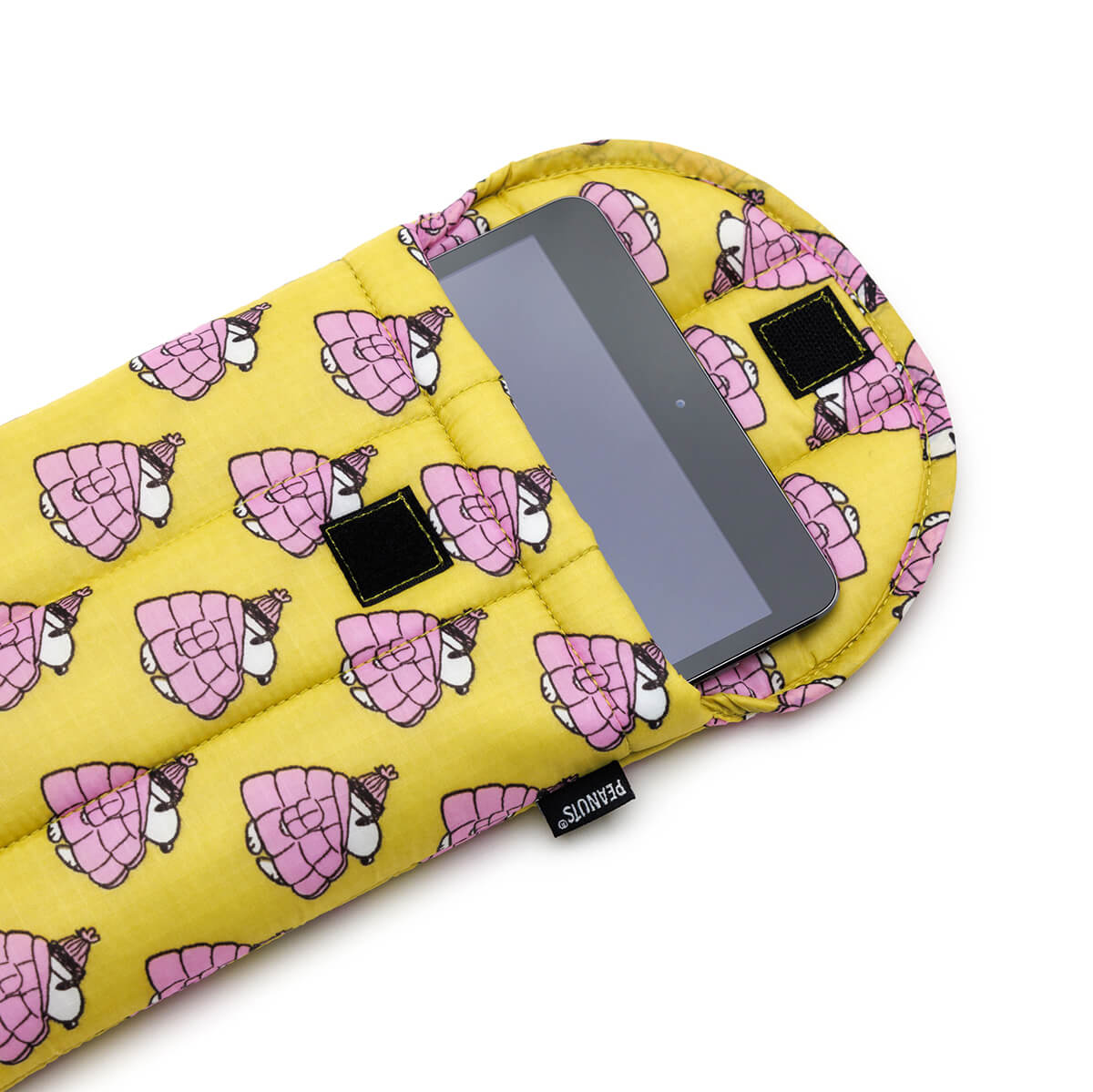 Puffy Tablet Sleeve 8" in Mini Puffer Snoopy by Baggu Junior Edition