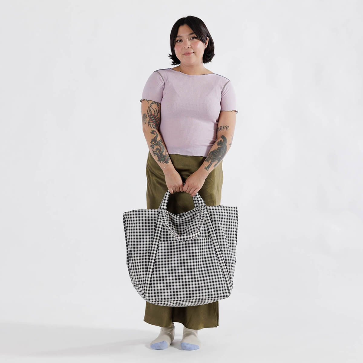 Travel Cloud Bag in Black And White Gingham by Baggu – Junior Edition