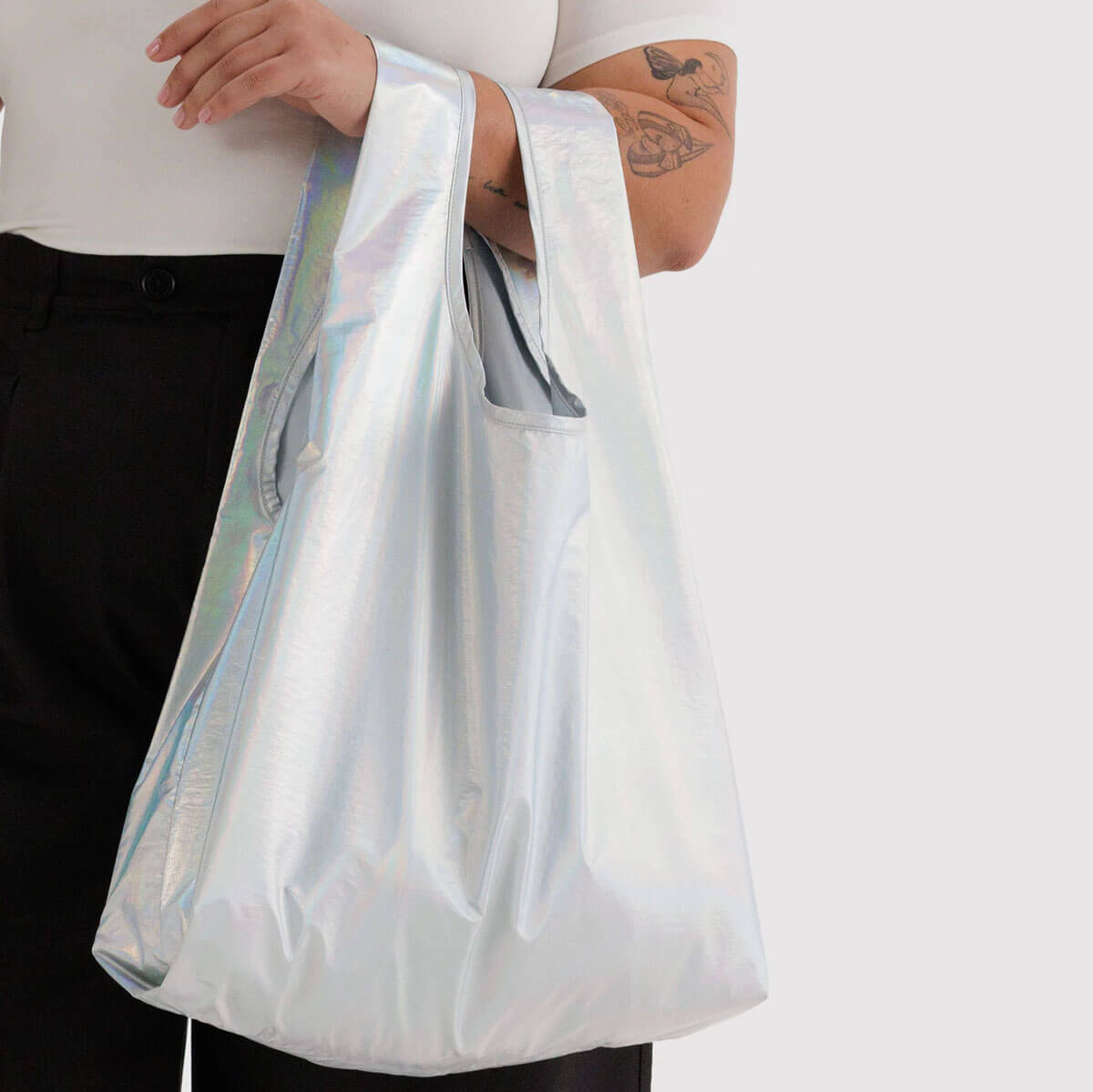 Standard Bag in Moonstone by Baggu