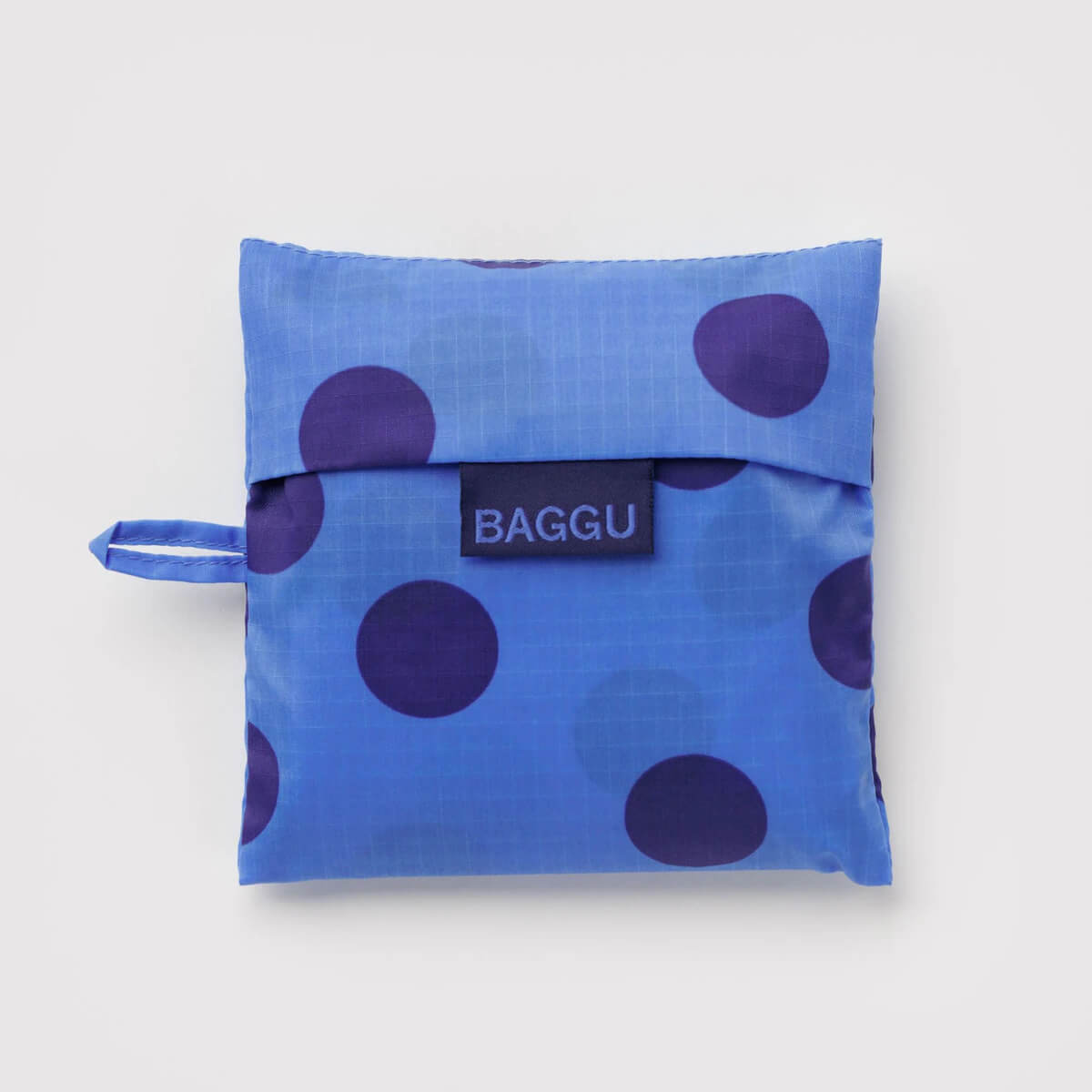 Standard Bag in Blue Polka Dot by Baggu