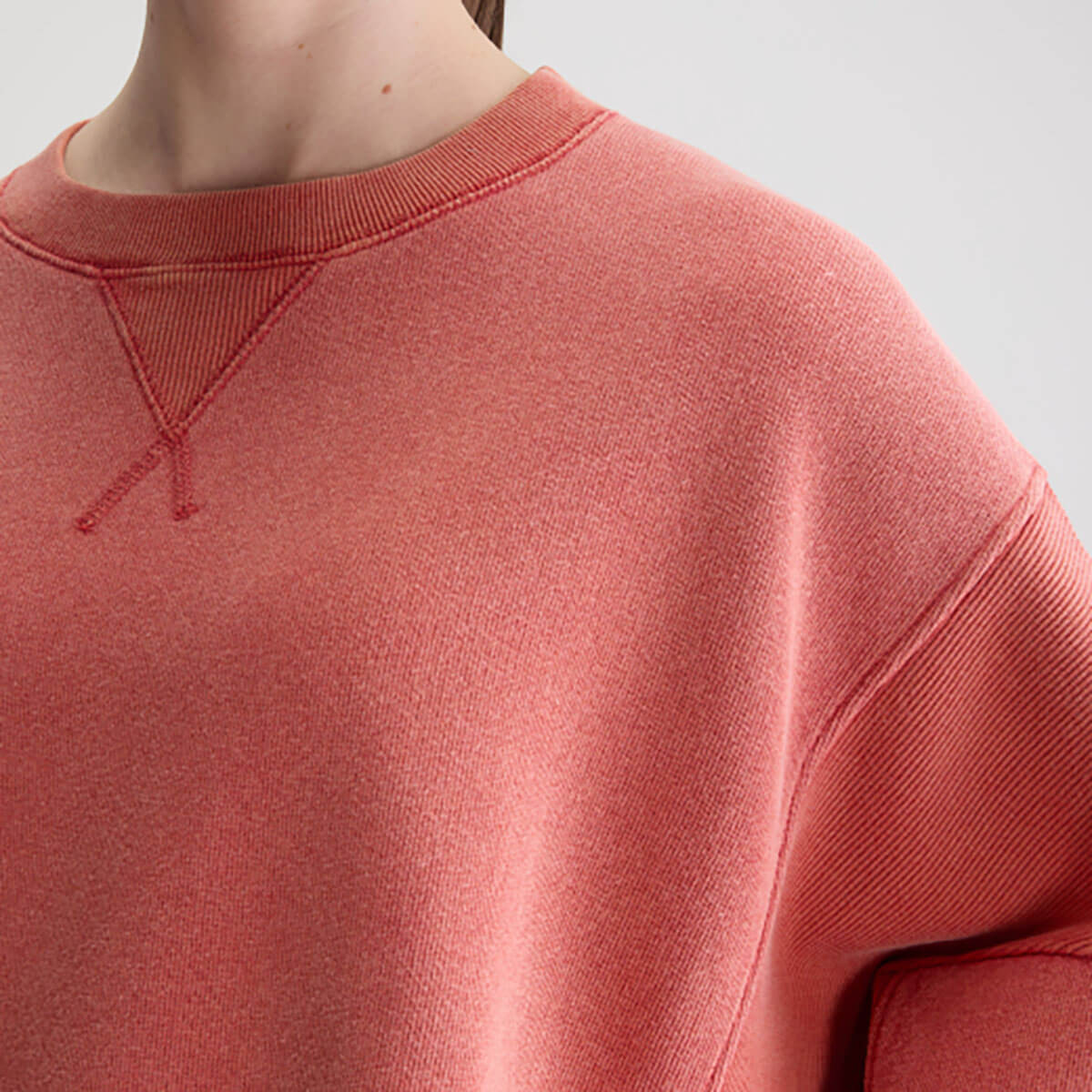 Flipos Oversized Crewneck Sweatshirt in Ecarlate by Bellerose