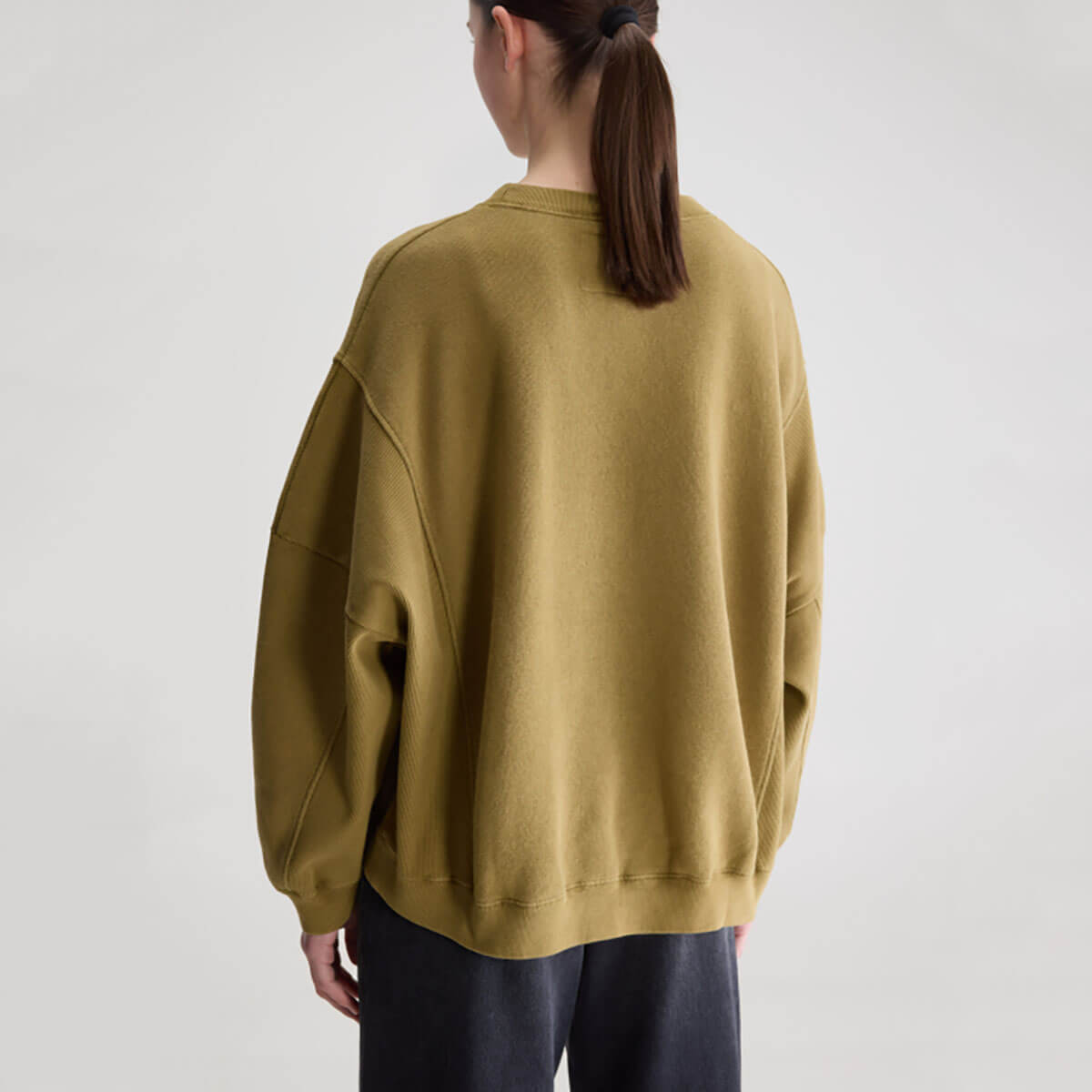 Flipos Oversized Crewneck Sweatshirt in Vetiver by Bellerose