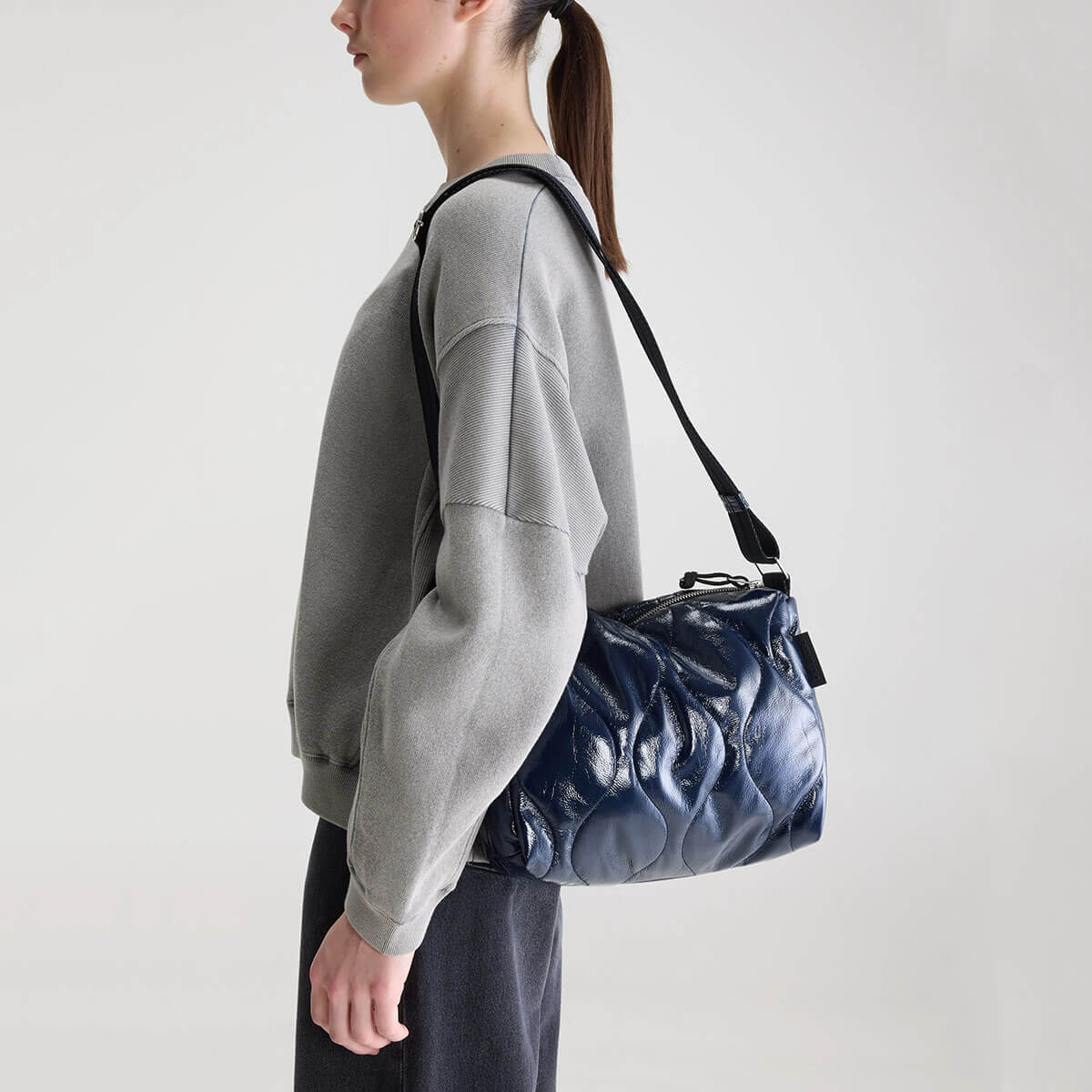 Hobbes Crosbody Bag in Captain by Bellerose