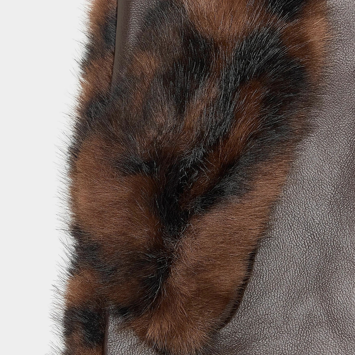 Madina Mittens in Leopard by Bellerose