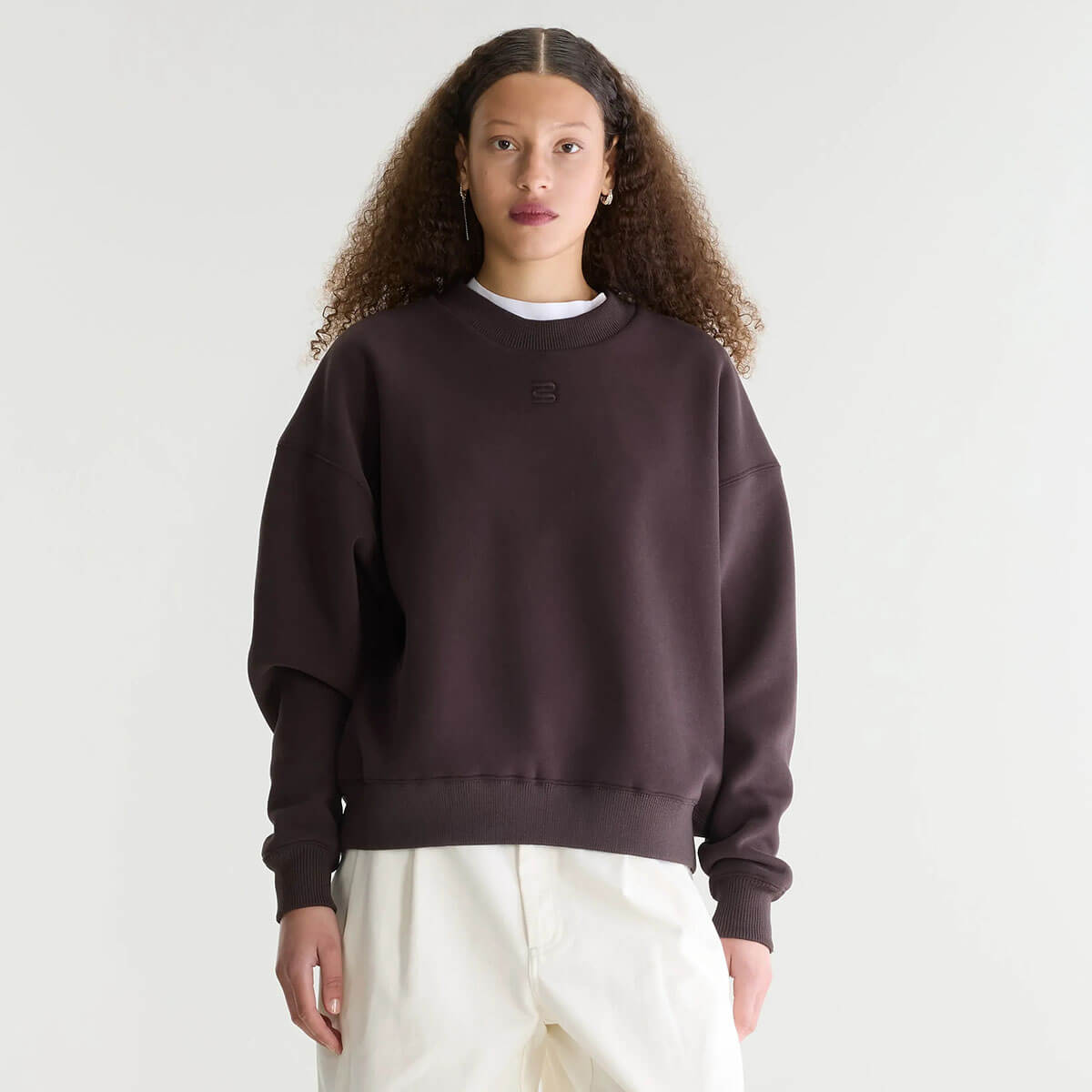 Temi Crewneck Sweatshirt in Dark Roast by Bellerose