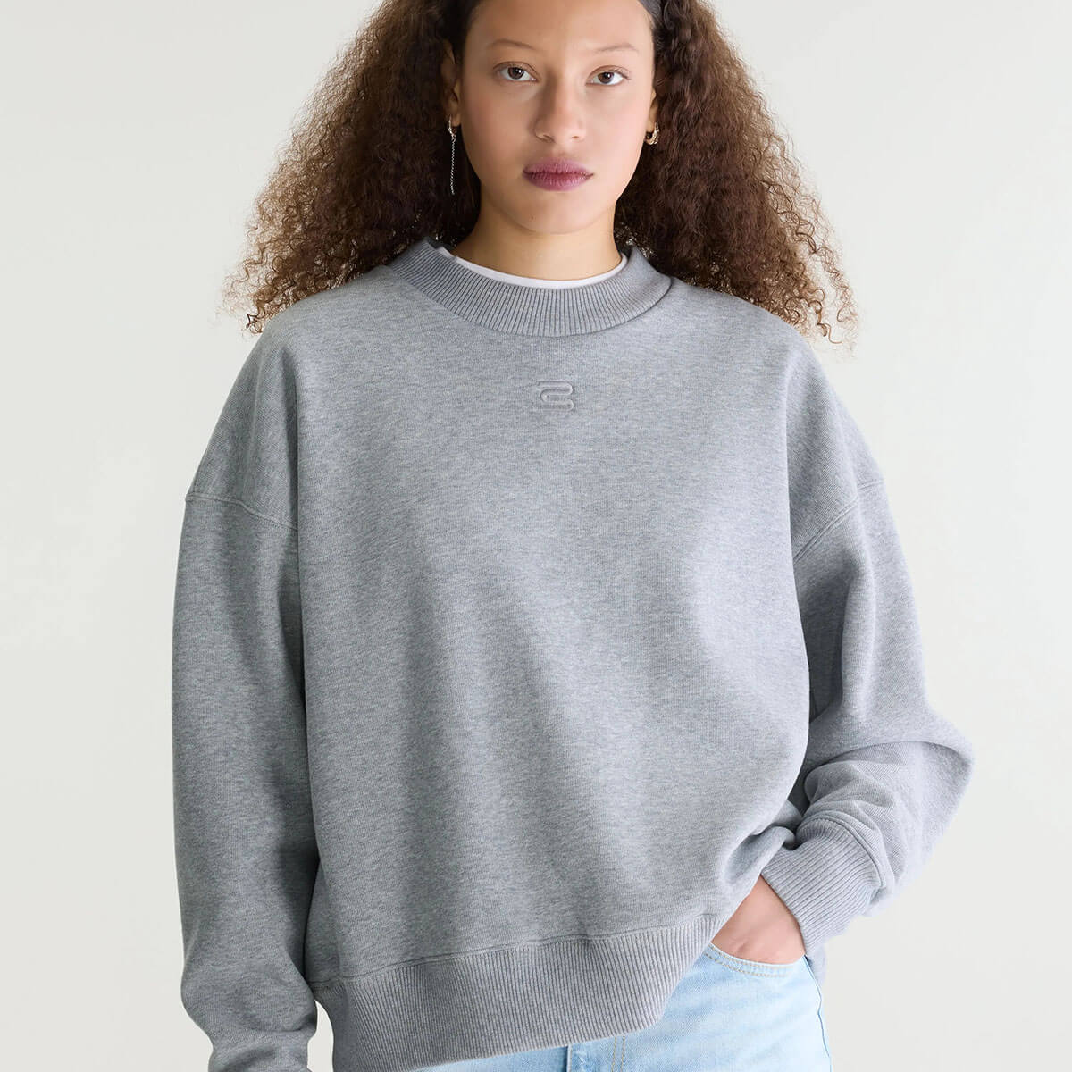 Temi Crewneck Sweatshirt in Heather Grey by Bellerose