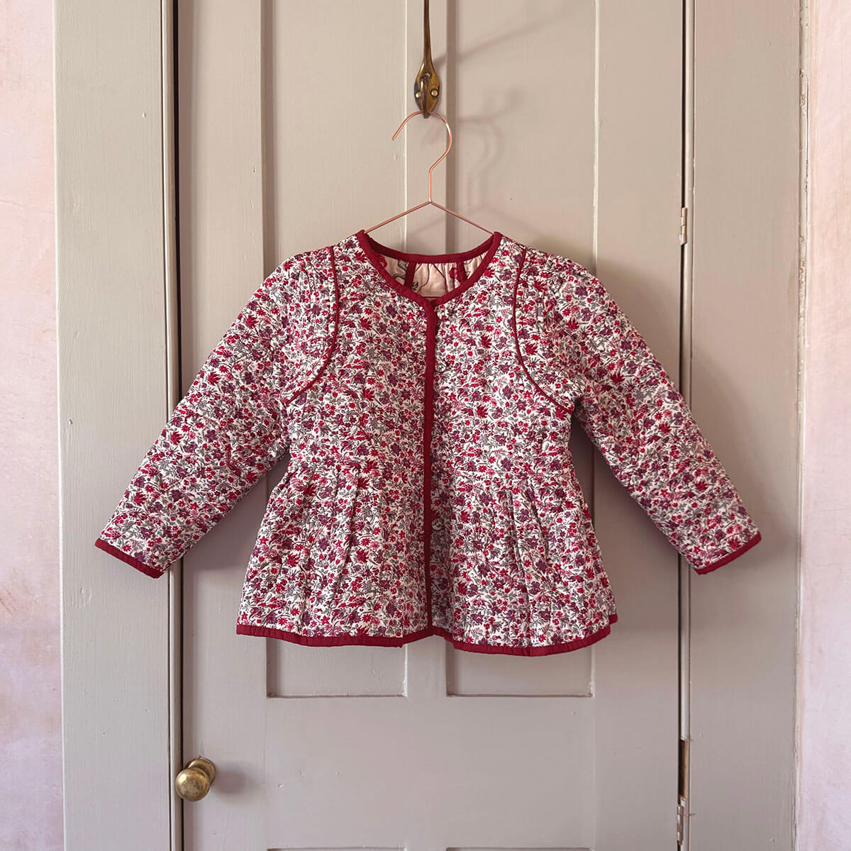 EXCLUSIVE Reversible Quilted Jacket in Flower Fields / Vence Floral by Bonjour
