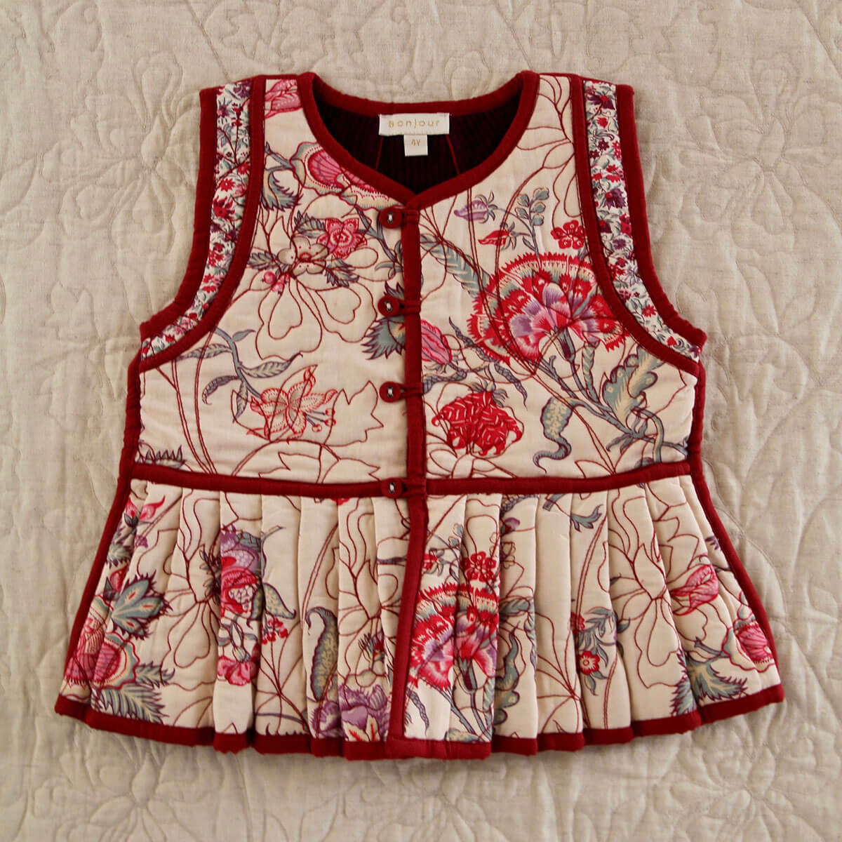 Sleeveless Jacket in Vence Floral by Bonjour