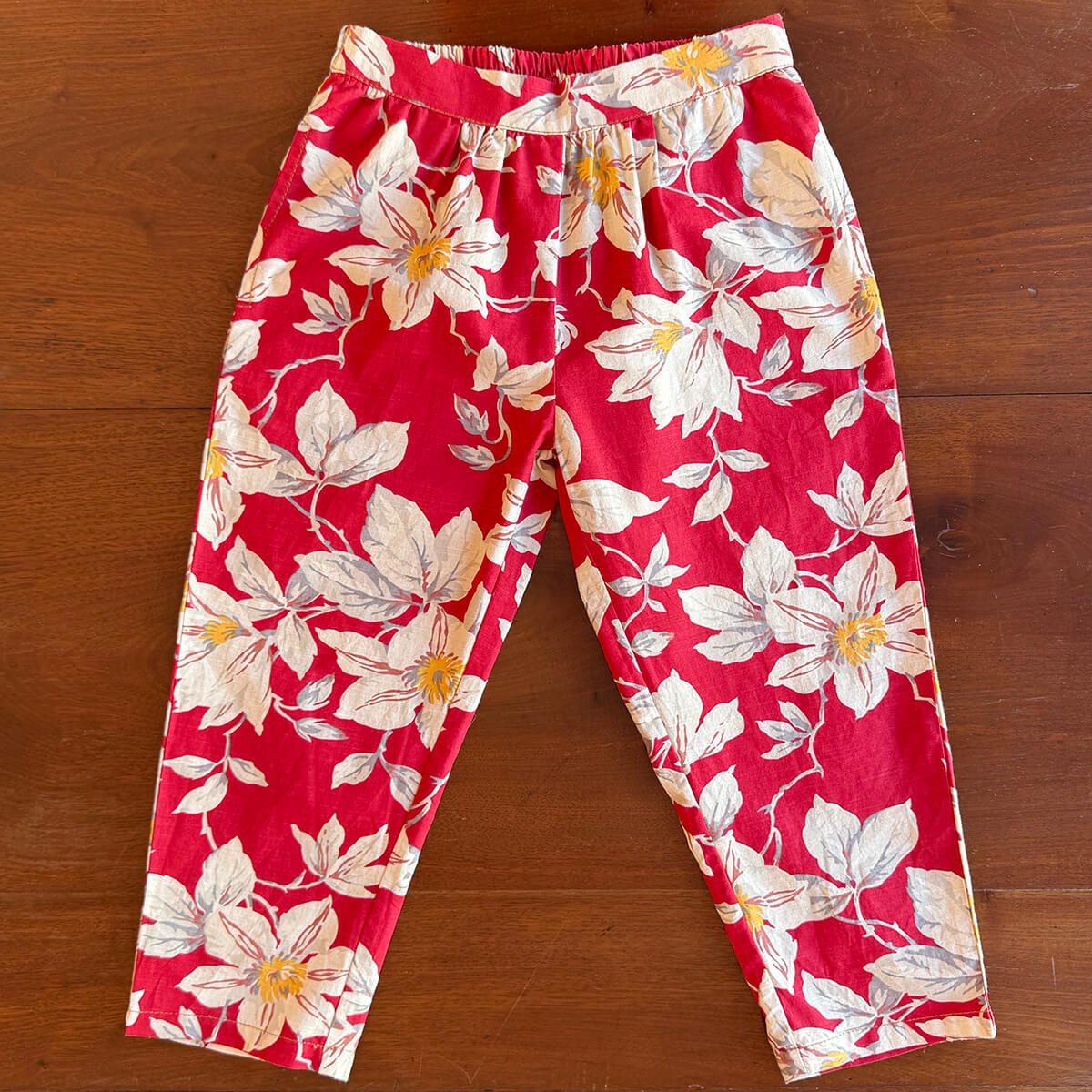 EXCLUSIVE Pants in Gaughin Flowers Print by Bonjour